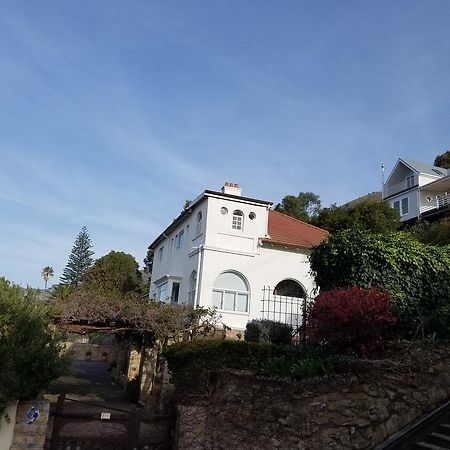 Blue On Blue Bed And Breakfast St James Exterior foto