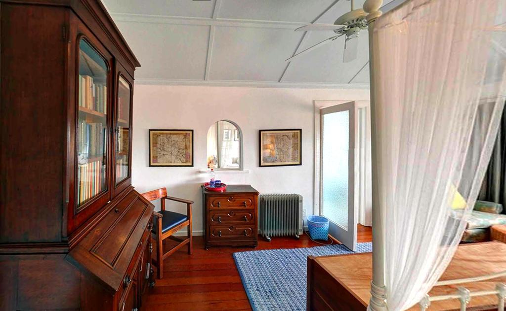 Blue On Blue Bed And Breakfast St James Exterior foto